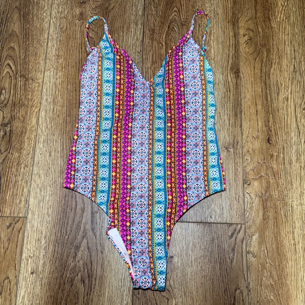 Xhilaration Womens Boho Geometric Stripe One Piece Swimsuit Multi Color Large